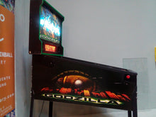 Indlæs billedet i gallerifremviseren, Godzilla