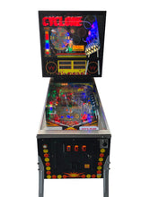 Download billedet til galleri fremviseren, Cyclone flipper