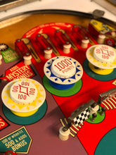 Load the image into the gallery viewer, Super Soccer Flipper