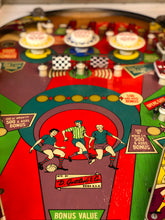 Load the image into the gallery viewer, Super Soccer Flipper