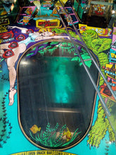 Laden Sie das Bild in den Galerie-Viewer, Creature from the Black Lagoon