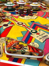 Laden Sie das Bild in den Galerie-Viewer, Big Chief Flipper