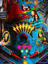 Laden Sie das Bild in den Galerie-Viewer, Bram Stoker's Dracula Flipper Customised Edition