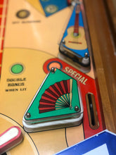 Laden Sie das Bild in den Galerie-Viewer, Fiesta Flipper