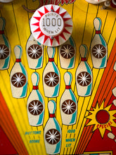 Laden Sie das Bild in den Galerie-Viewer, Strikes & Spares Flipper