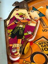 Laden Sie das Bild in den Galerie-Viewer, Student Prince Flipper