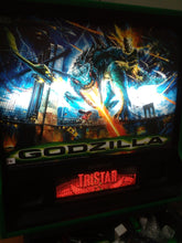 Indlæs billedet i gallerifremviseren, Godzilla