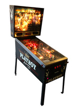 Laden Sie das Bild in den Galerie-Viewer, Playboy 35th Anniversary Flipper